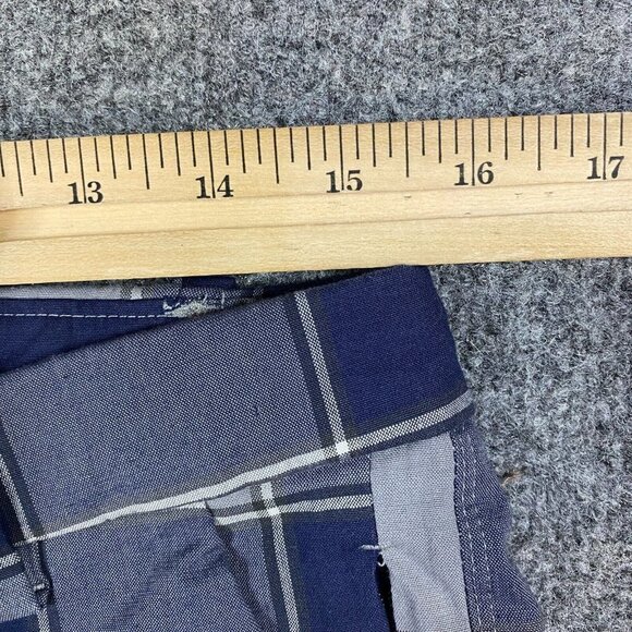 Lululemon Shorts 32 Blue Plaid Organic Cotton Stretch 8" in - Picture 3 of 9